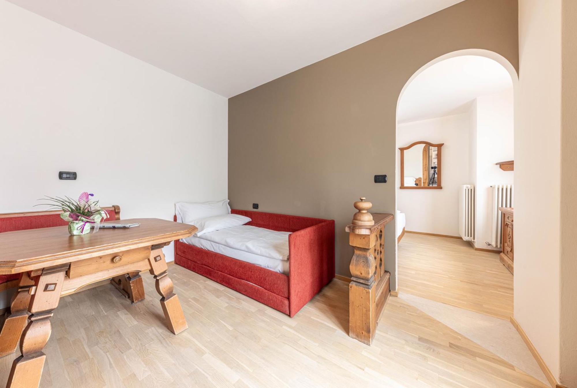 White Moss Garni Hotel Transacqua